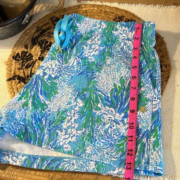 NWT RARE print LAS OLAS AQUA STRONG Lilly Pulitzer Knit Shorts (Unisex) Waist 34 - Picture 7 of 8